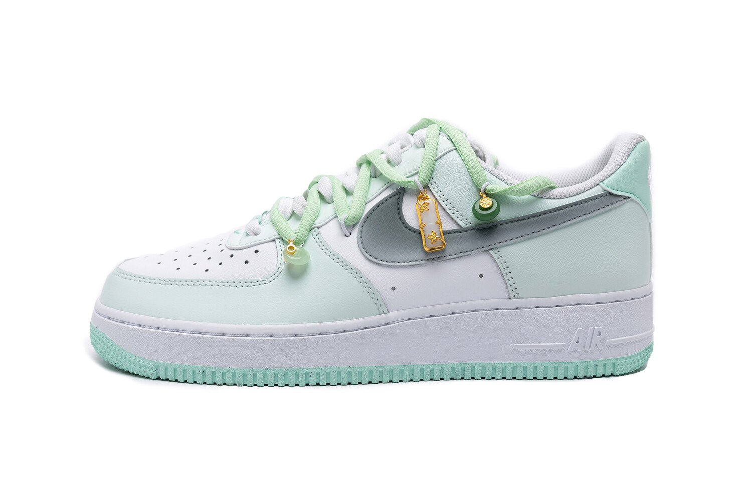

Мужские кроссовки для скейтбординга Nike Air Force 1, White