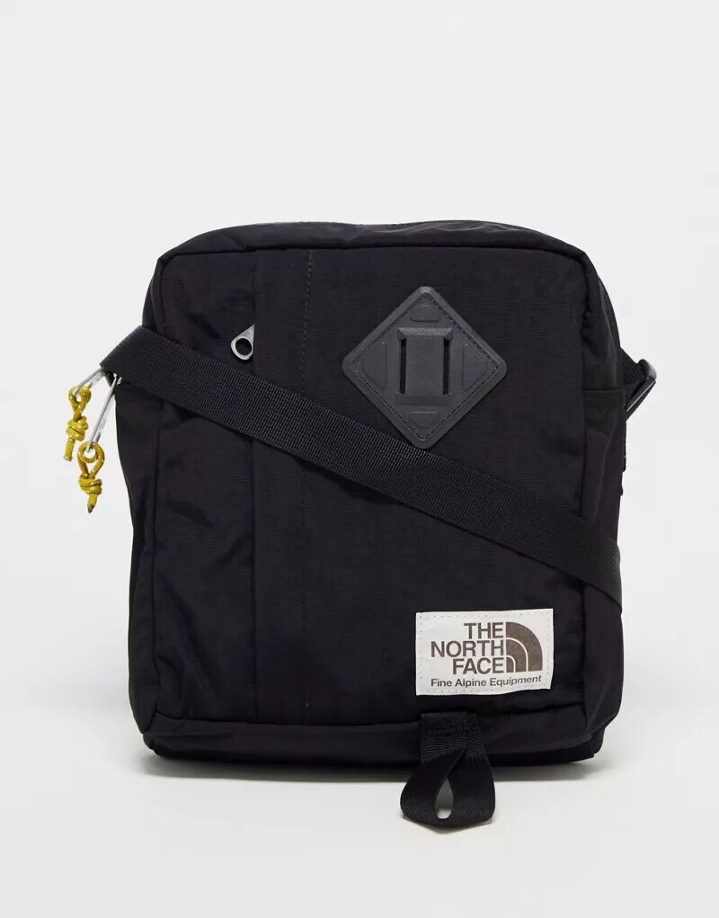 

Черная сумка через плечо The North Face Heritage Berkeley