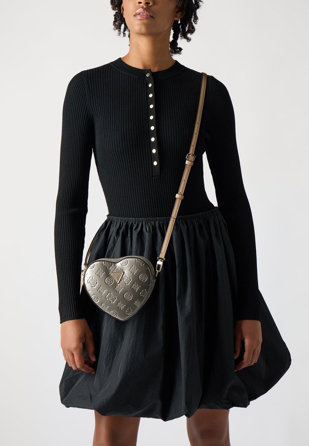 

Сумка через плечо ARNELA MINI HEART BAG Guess, сине-зеленый