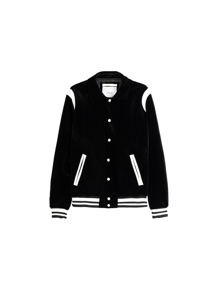 

Межсезонная куртка Bershka, черный