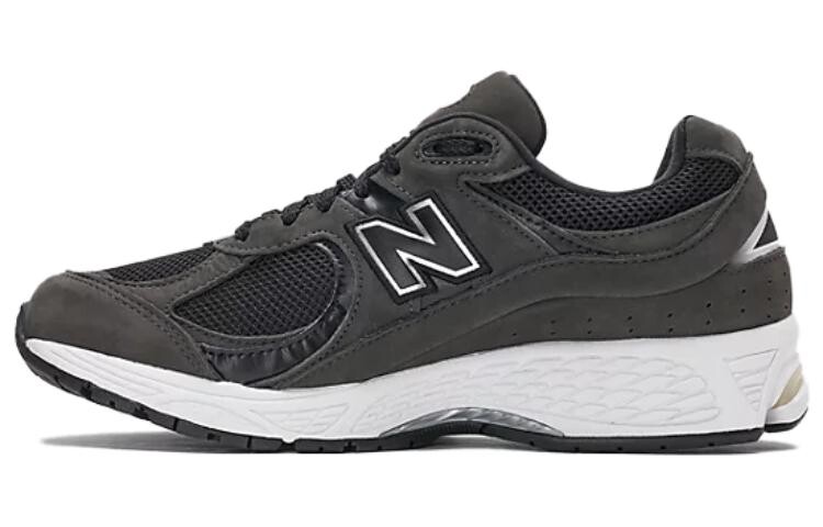 

New Balance NB 2002R Повседневная обувь унисекс