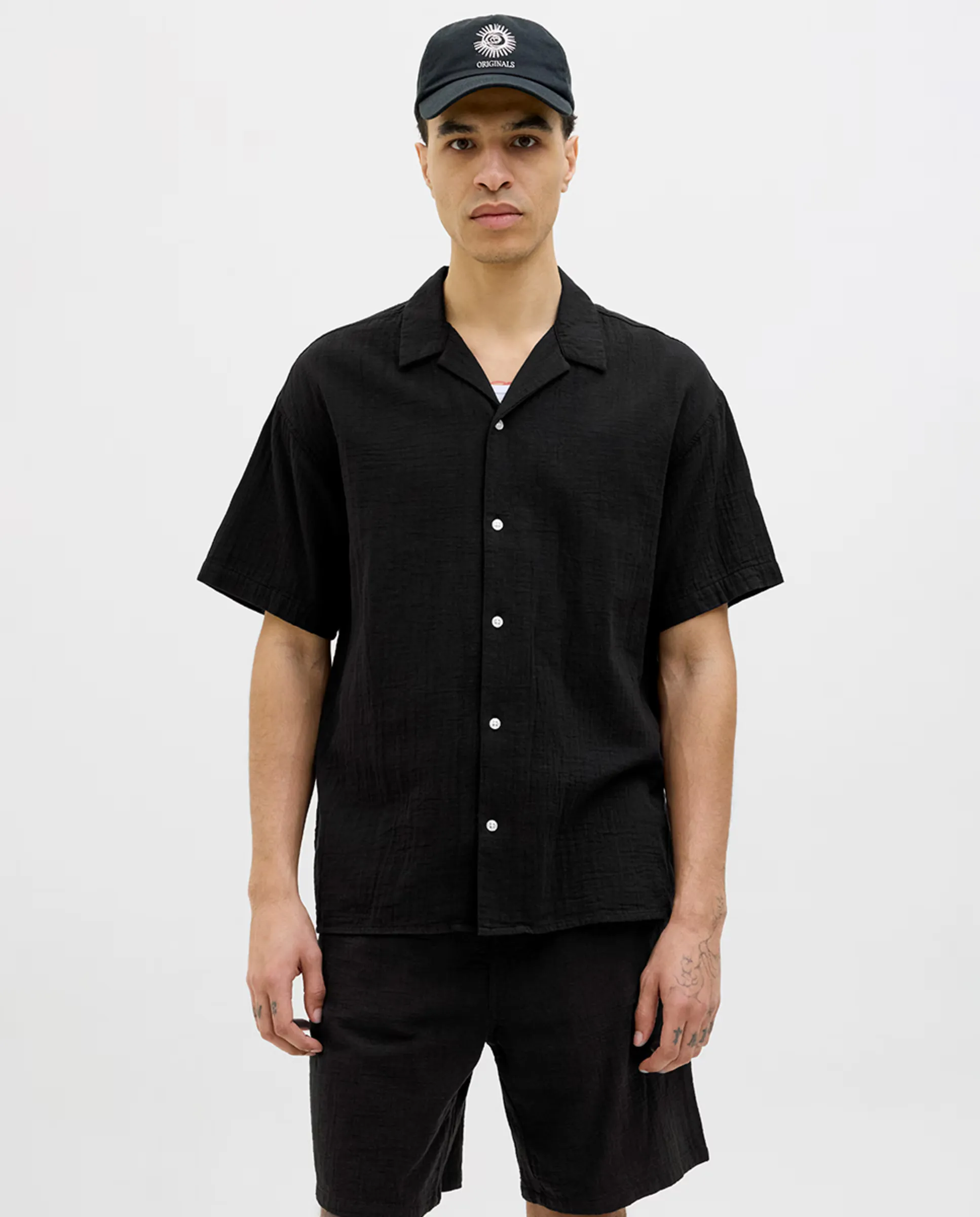 

Мужская рубашка с коротким рукавом свободного кроя Jack & Jones, черный