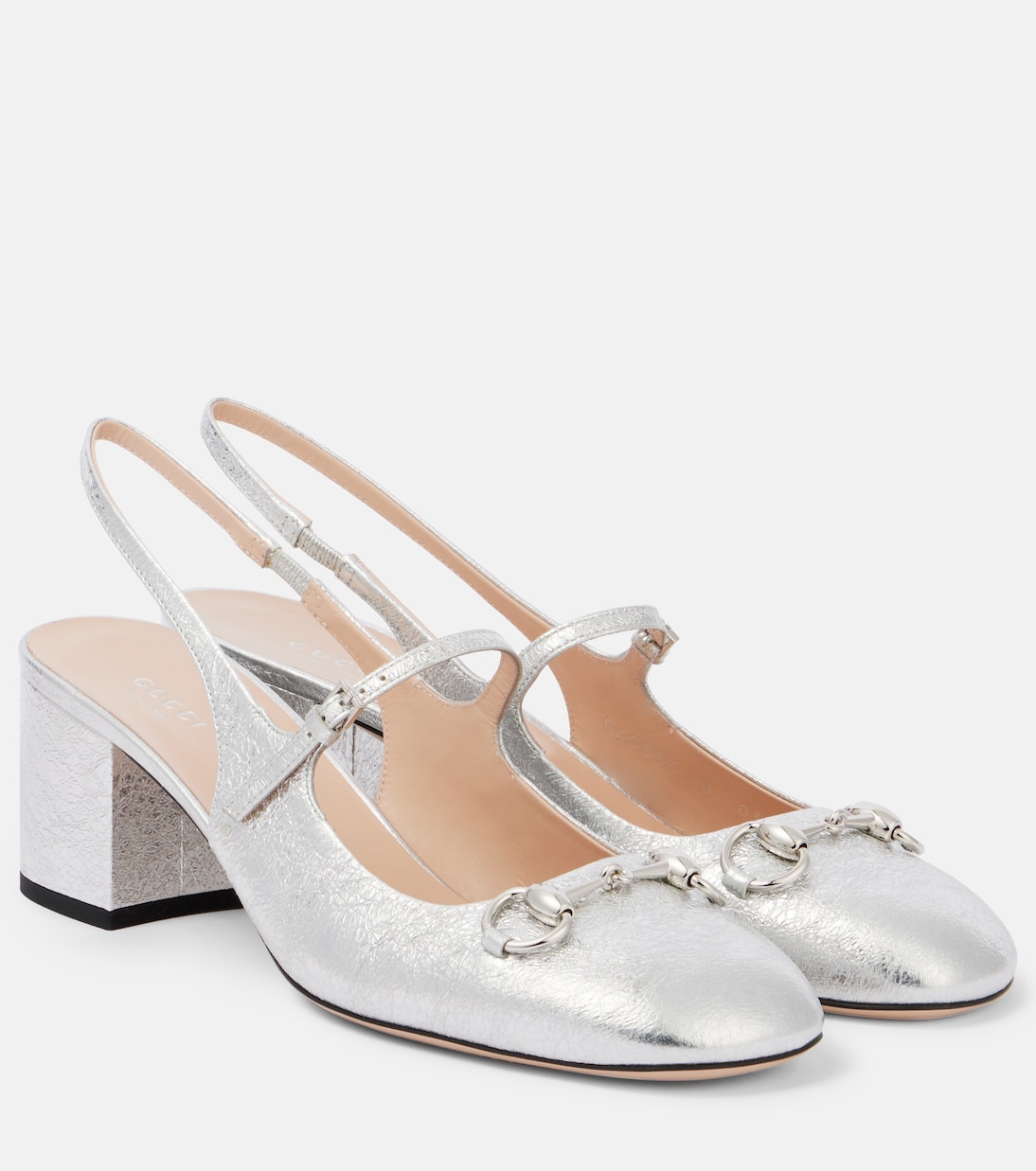 Кожаные туфли-лодочки с перемычкой и ремешком на каблуке Horsebit Gucci, Silver/Silver