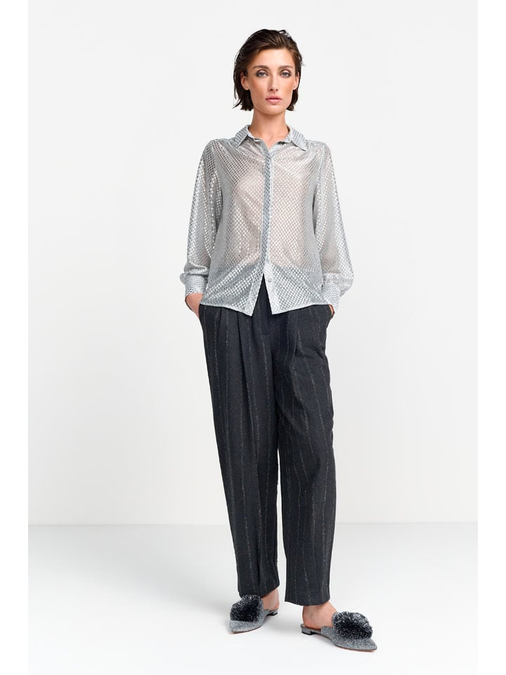 

Rich & Royal Блузка серебристо-белого цвета