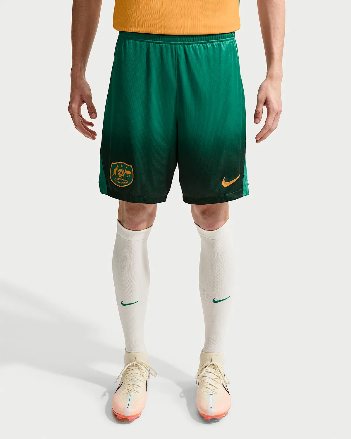 Мужские шорты Nike Dri-FIT Soccer Replica Australia 2026 Stadium Home, Mystic Green/Pro Green/Sail/Sport Gold — фото 2