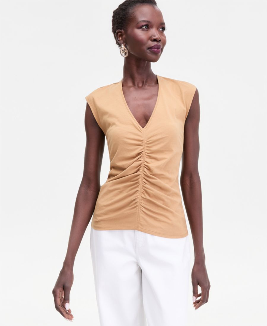 

Женская хлопковая блузка с V-образным вырезом и сборками INC International Concepts, Warm Toffee