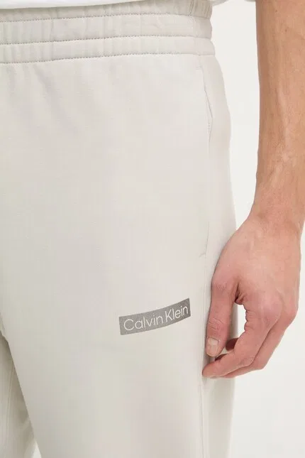 Спортивные штаны из хлопка Calvin Klein, серый — фото 4