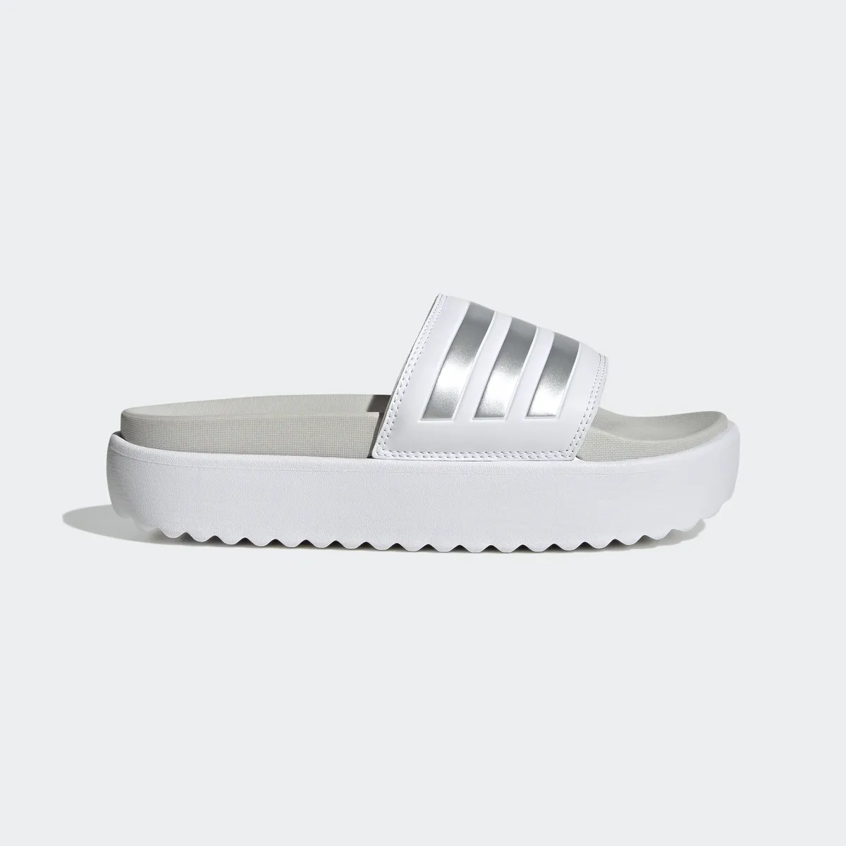 Adidas Спортивные купальные сандалии "PLATFORM ADILETTE" Adidas Sportswear, цвет Cloud White / Zero Metallic / Grey One