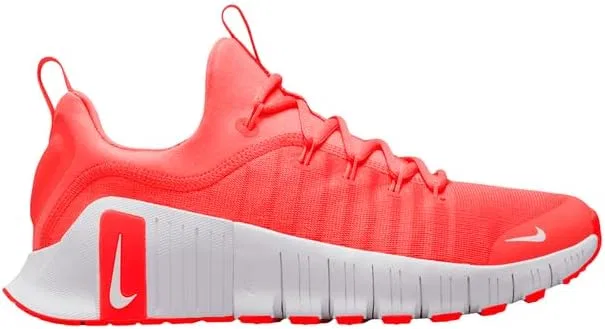 Кроссовки для фитнеса Nike Magicemberbrtcrimson-white
