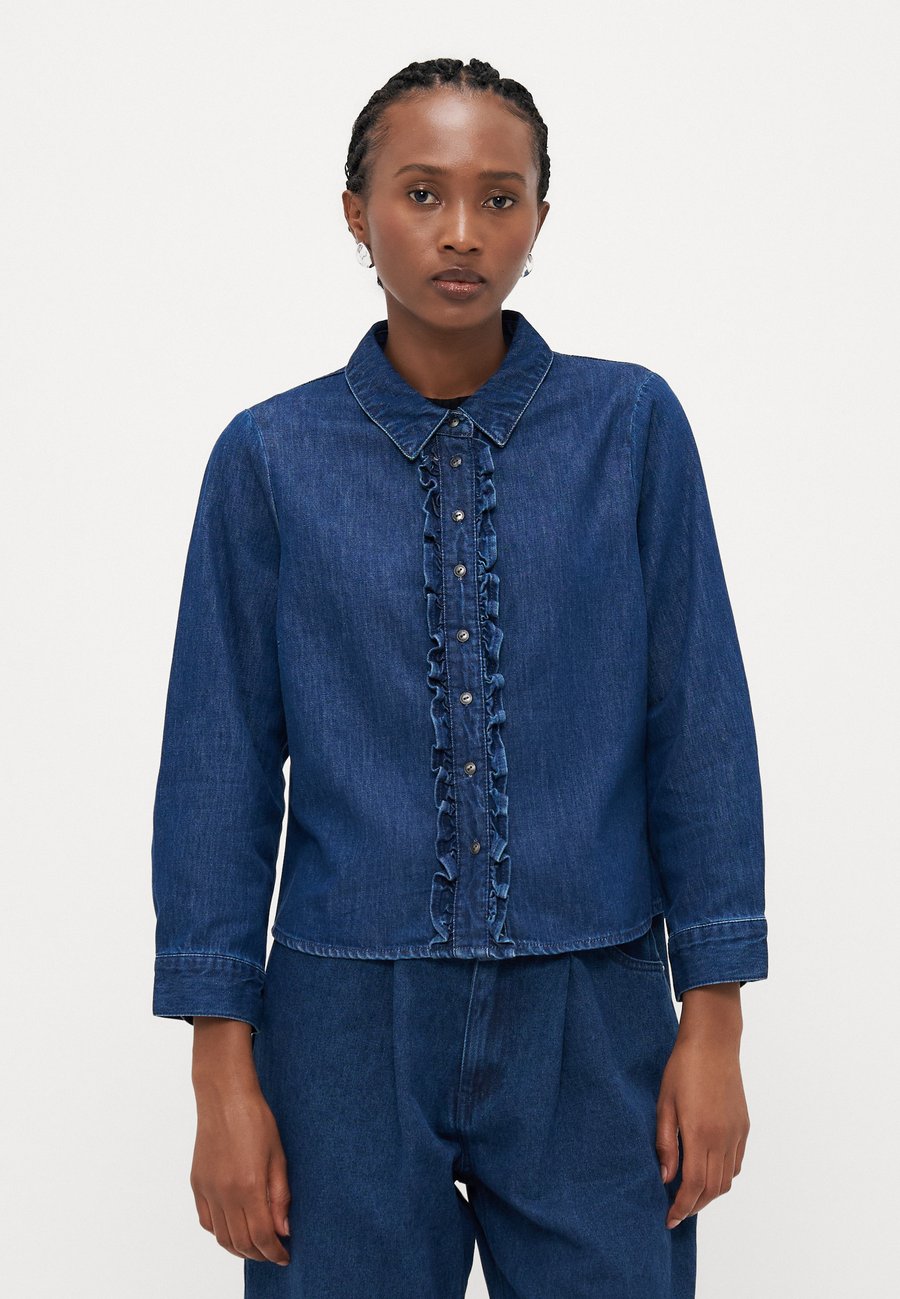 

Блуза ONLY Petite ONLKAYA FRILL SHIRT , Dark Blue Denim/Dark-Blue Denim