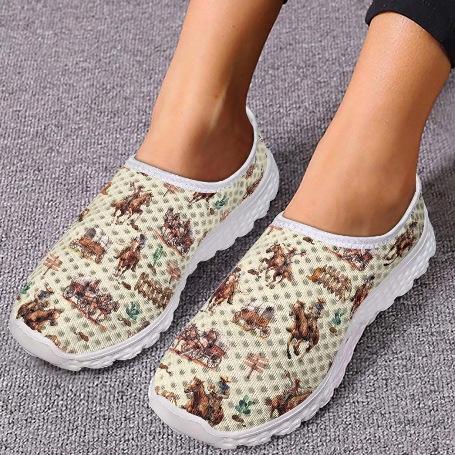 Кроссовки Kuiaobaty Fashion легкие, дышащие, слипоны для ходьбы, спортивная повседневная обувь, лоферы для женщин и мужчин, Cowboy Horse — фото 4
