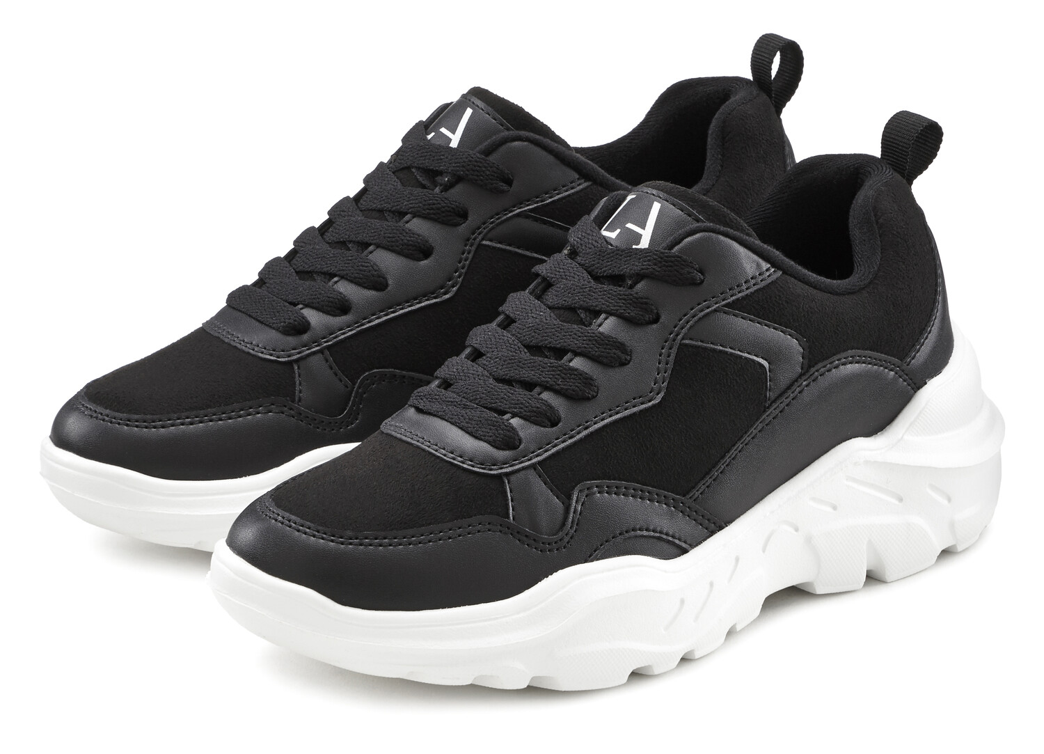 

Кроссовки LASCANA Sneaker, черный