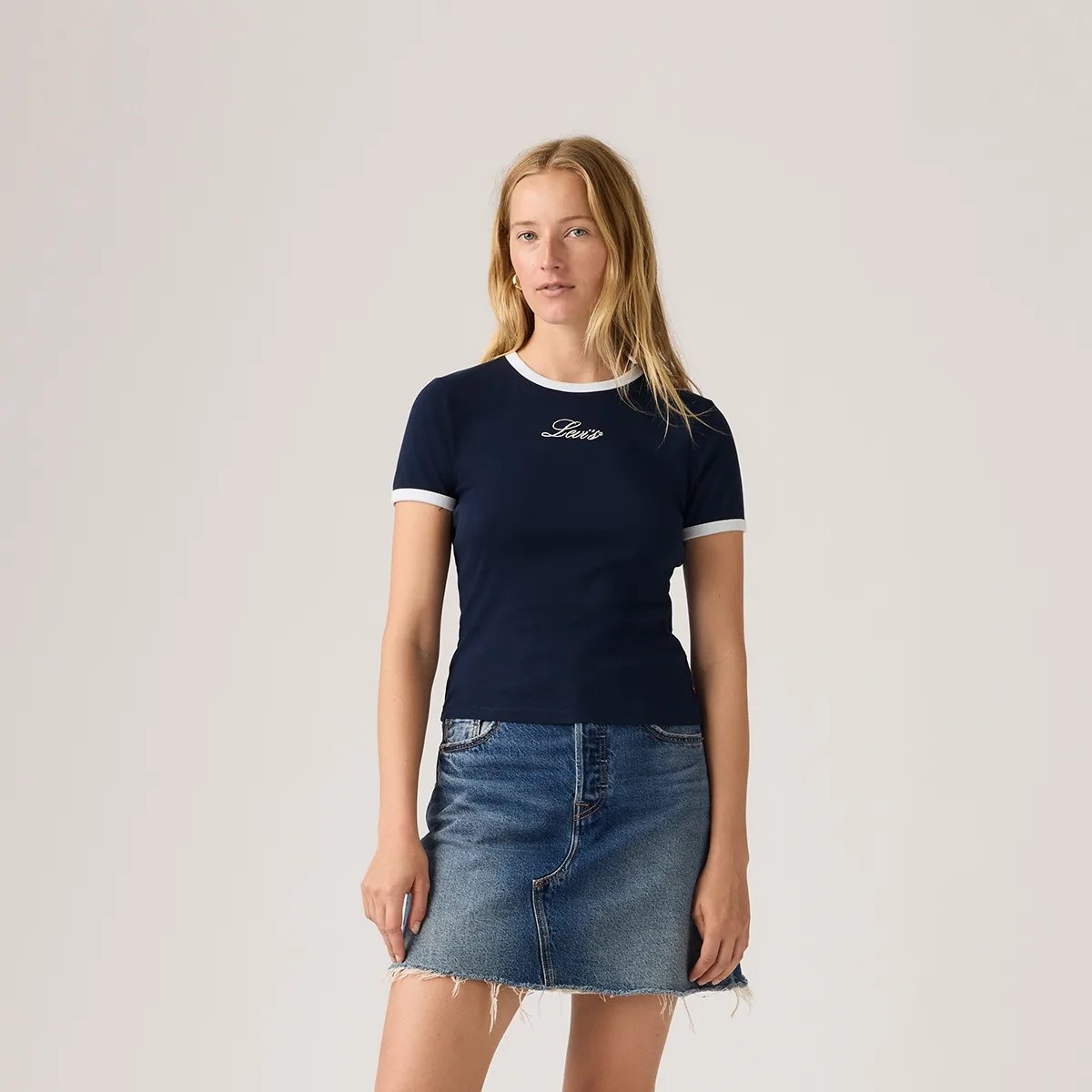Футболка с коротким рукавом Levi's для женщин, темно-синий — фото 4