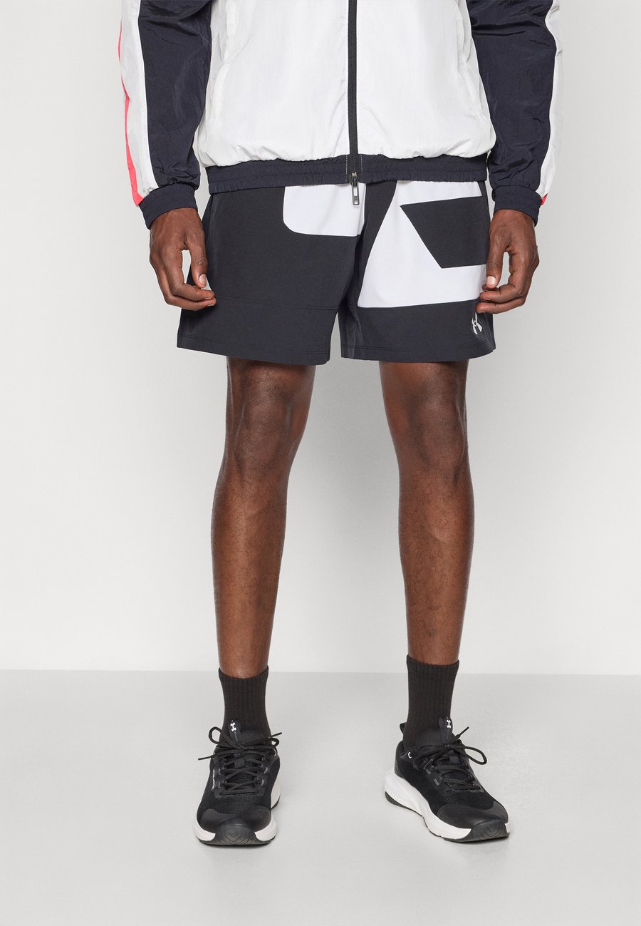 

Спортивные шорты Under Armour ZONE SHORT , Black/White/Black