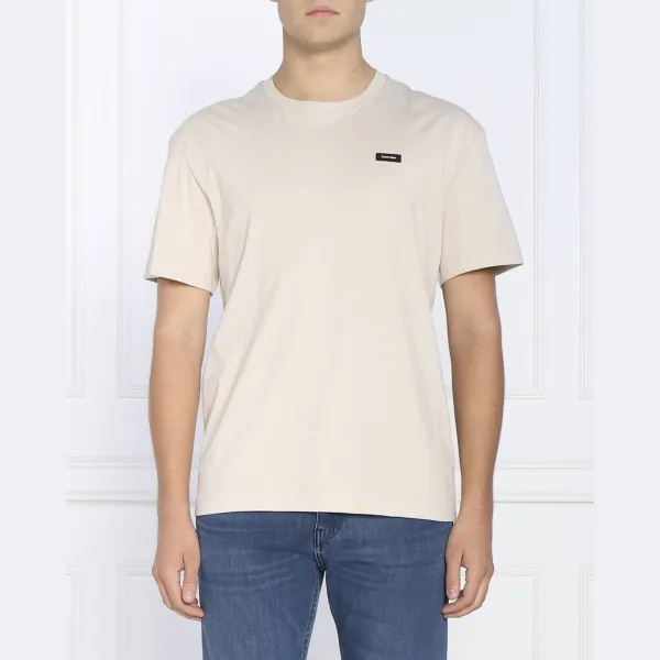 

Удобная футболка Calvin Klein, бежевый