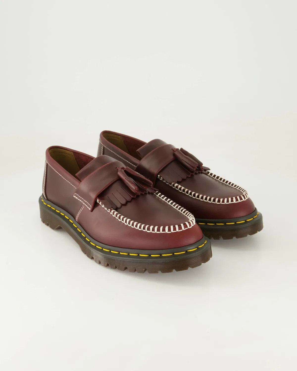 Слипперы с кисточками Dr. Martens, красный