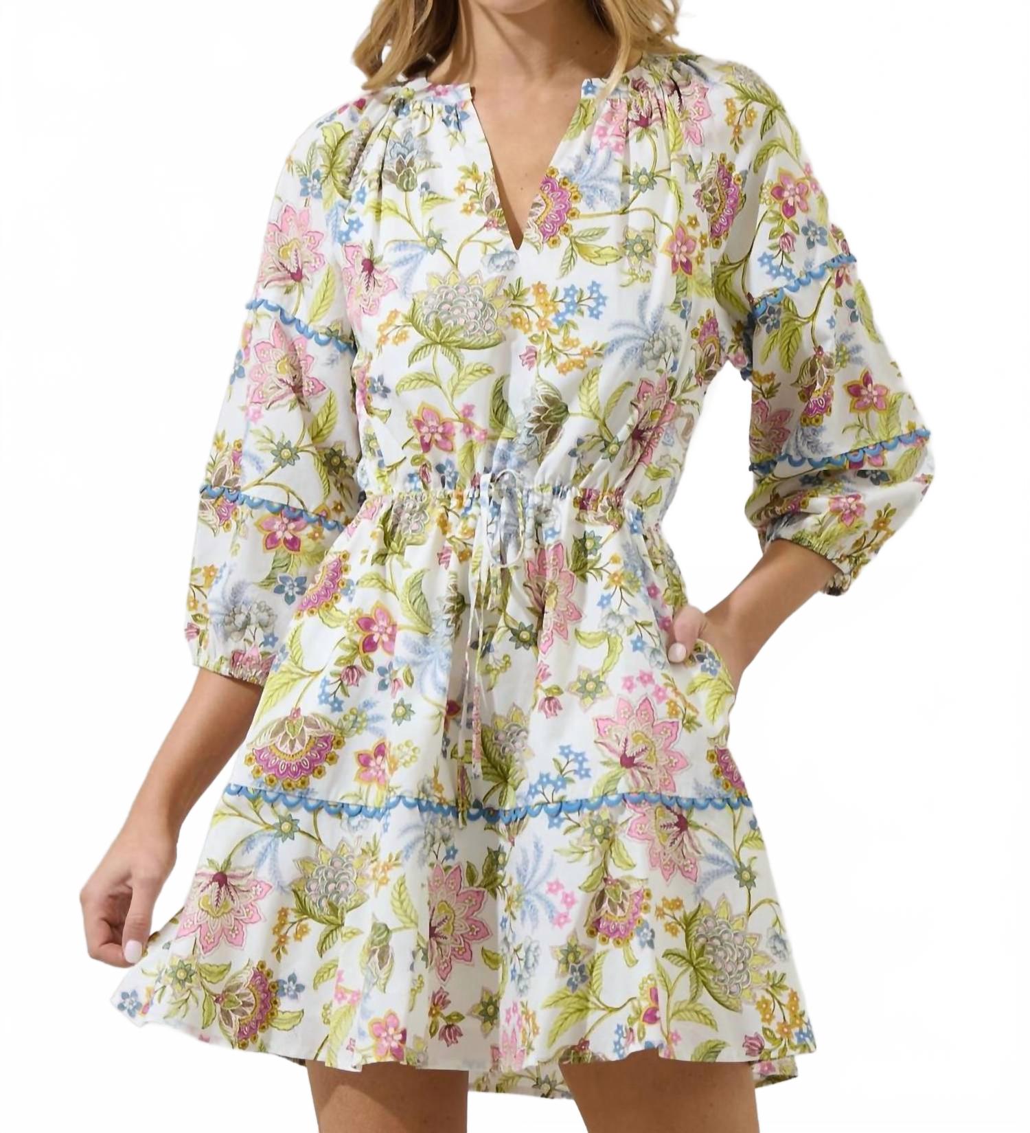 

Платье-мини с разрезом на шее в цветочном принте розового, зеленого и синего цветов SUGARLIPS