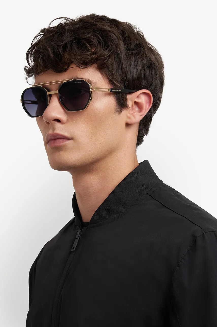 

Солнцезащитные очки Marc Jacobs, черный