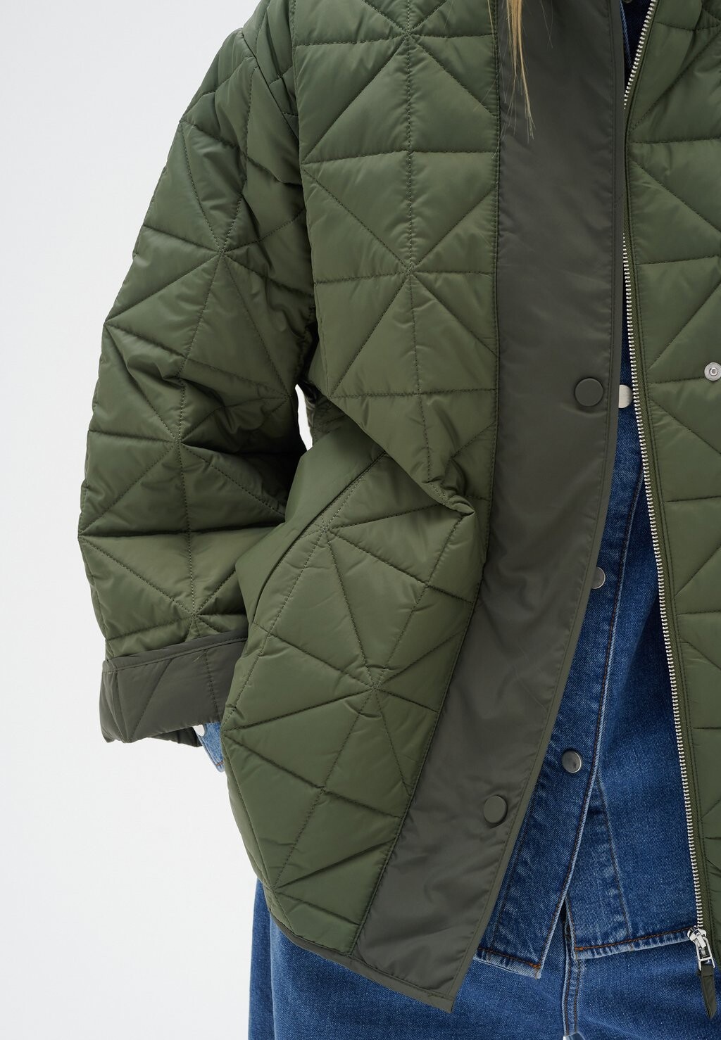 

Демисезонная куртка TEIGAN InWear, зеленый