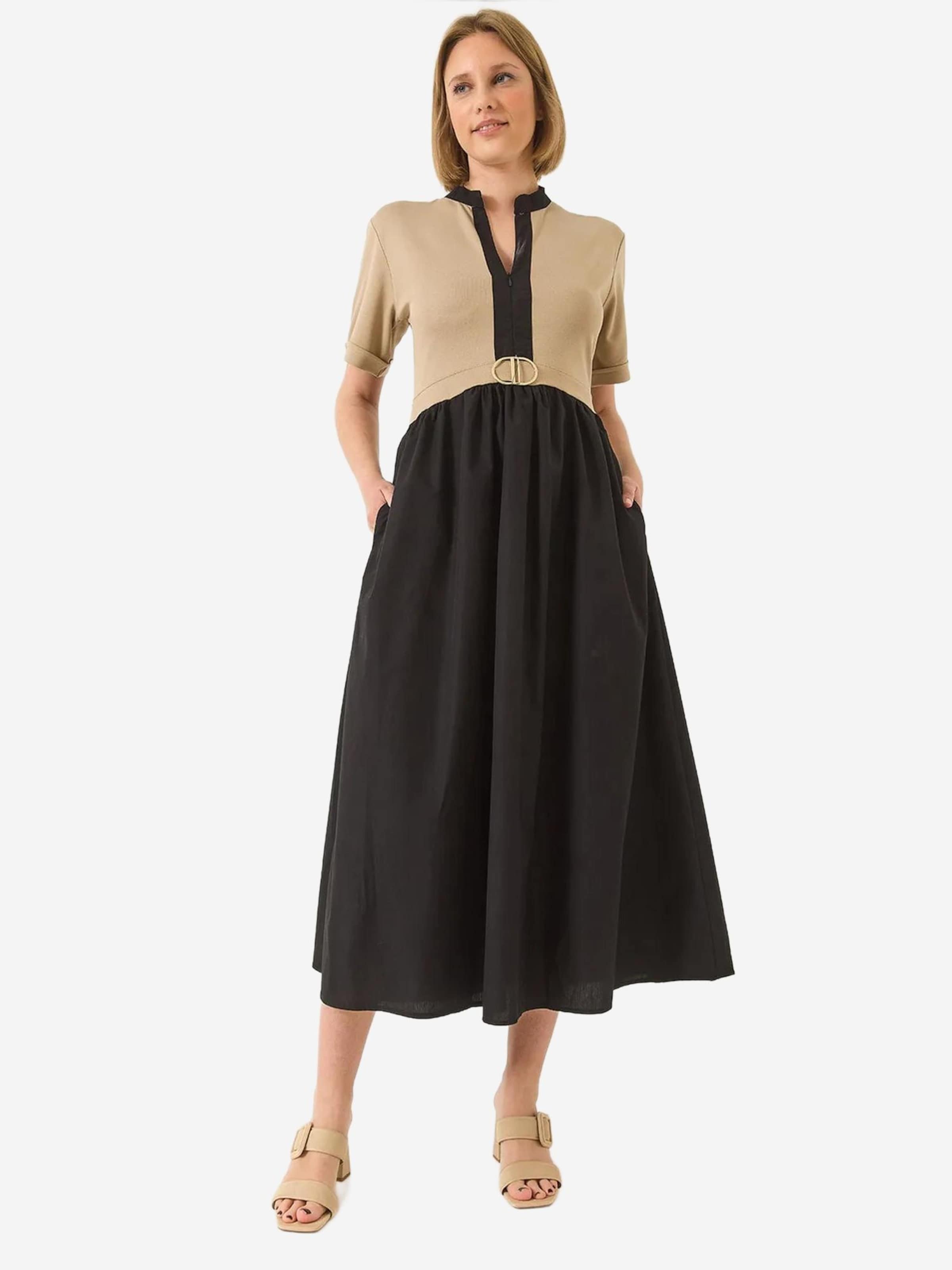 

Bianco Lucci Платье в черном цвете