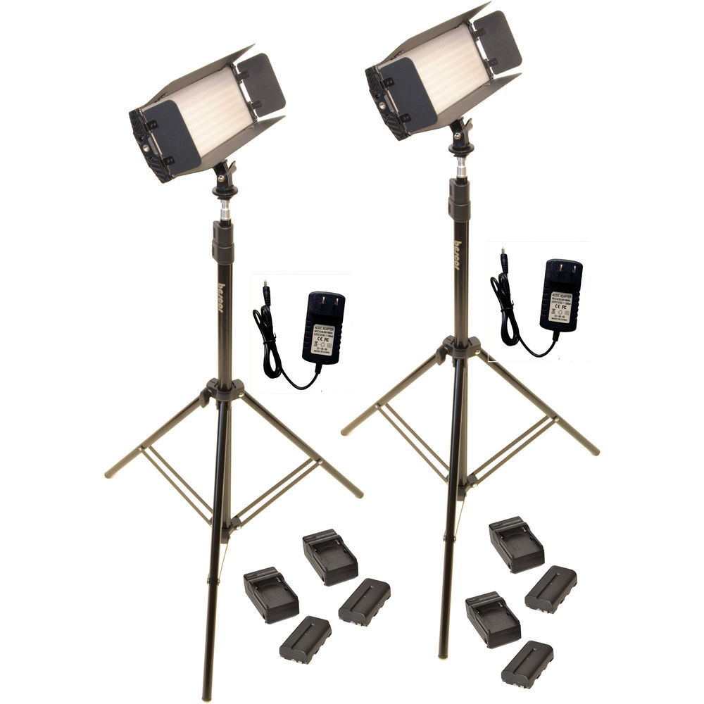 

Комплект двухточечного светодиодного светильника Bescor FP-312K со стойками