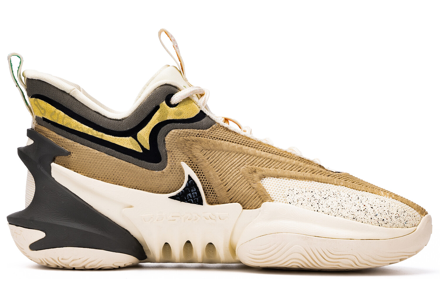 

Баскетбольные кроссовки Nike Cosmic Unity 2 унисекс, Off White