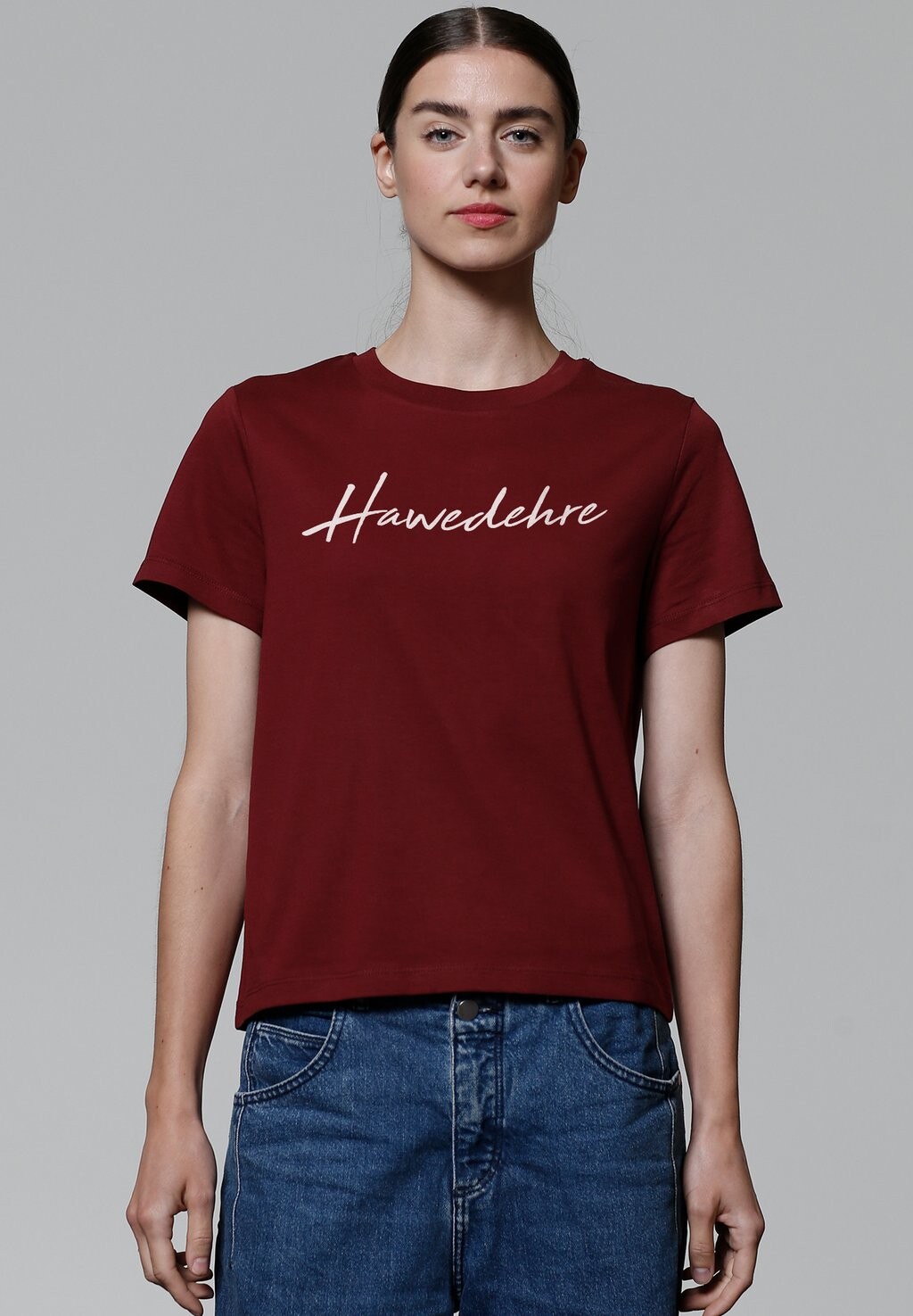 

Футболка с принтом HAWEDEHRE watapparel, бордовый