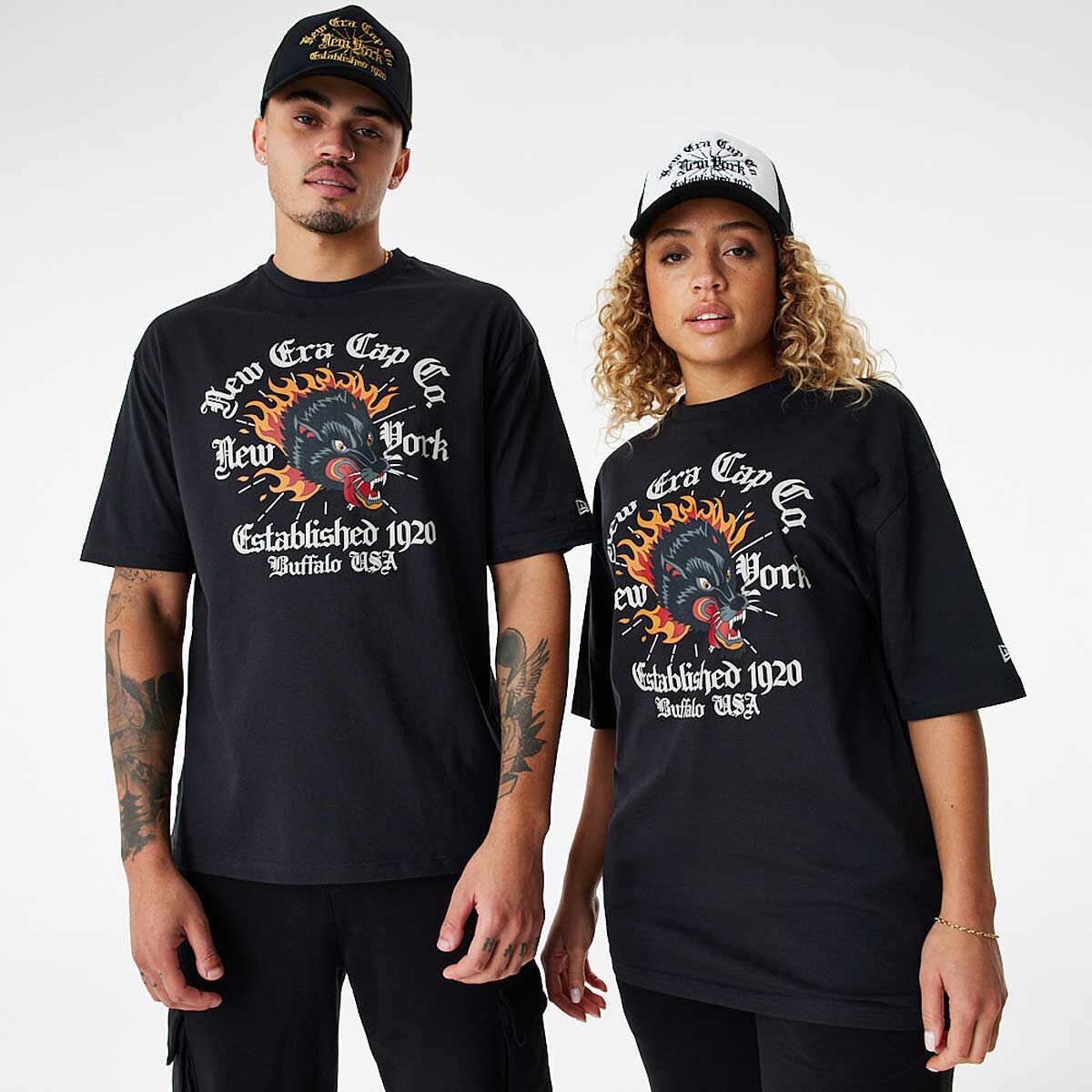 

Футболка BRANDED NEW YORK GRAPHIC OVERSIZED T-SHIRT New Era, цвет Schwarz