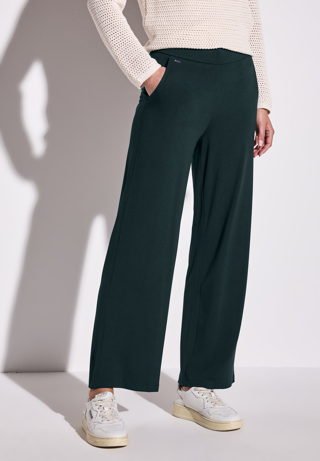 

Спортивные штаны WIDE LEG Street One, цвет Grün