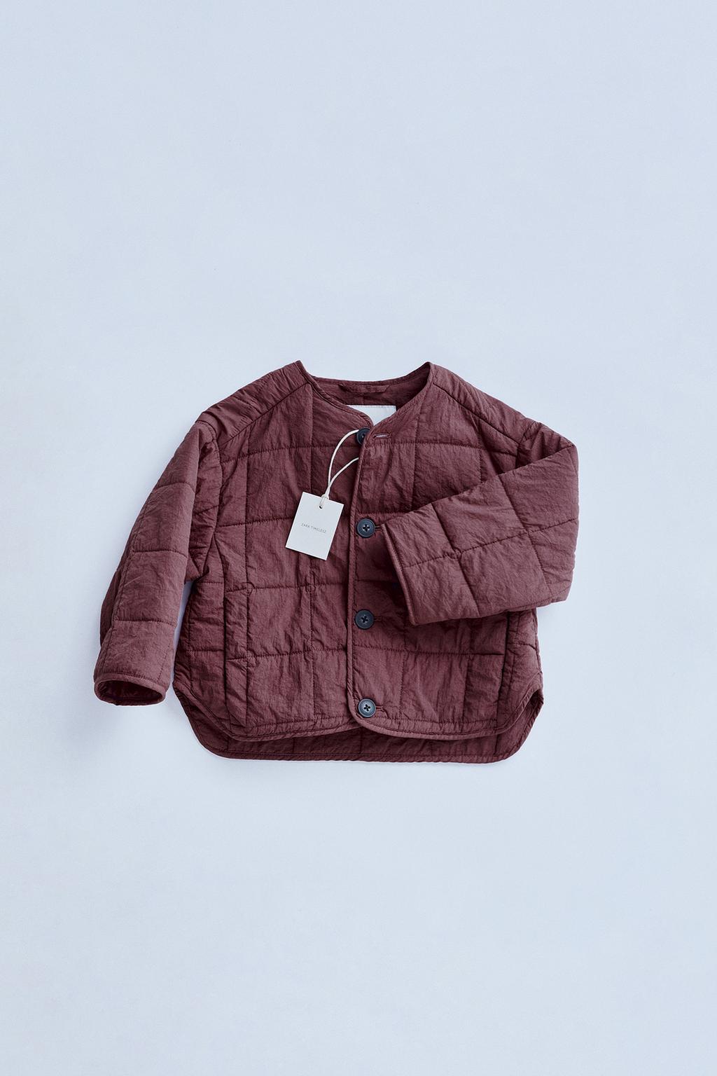 

Стеганая куртка, окрашенная в цвет одежды ZARA, бордовый