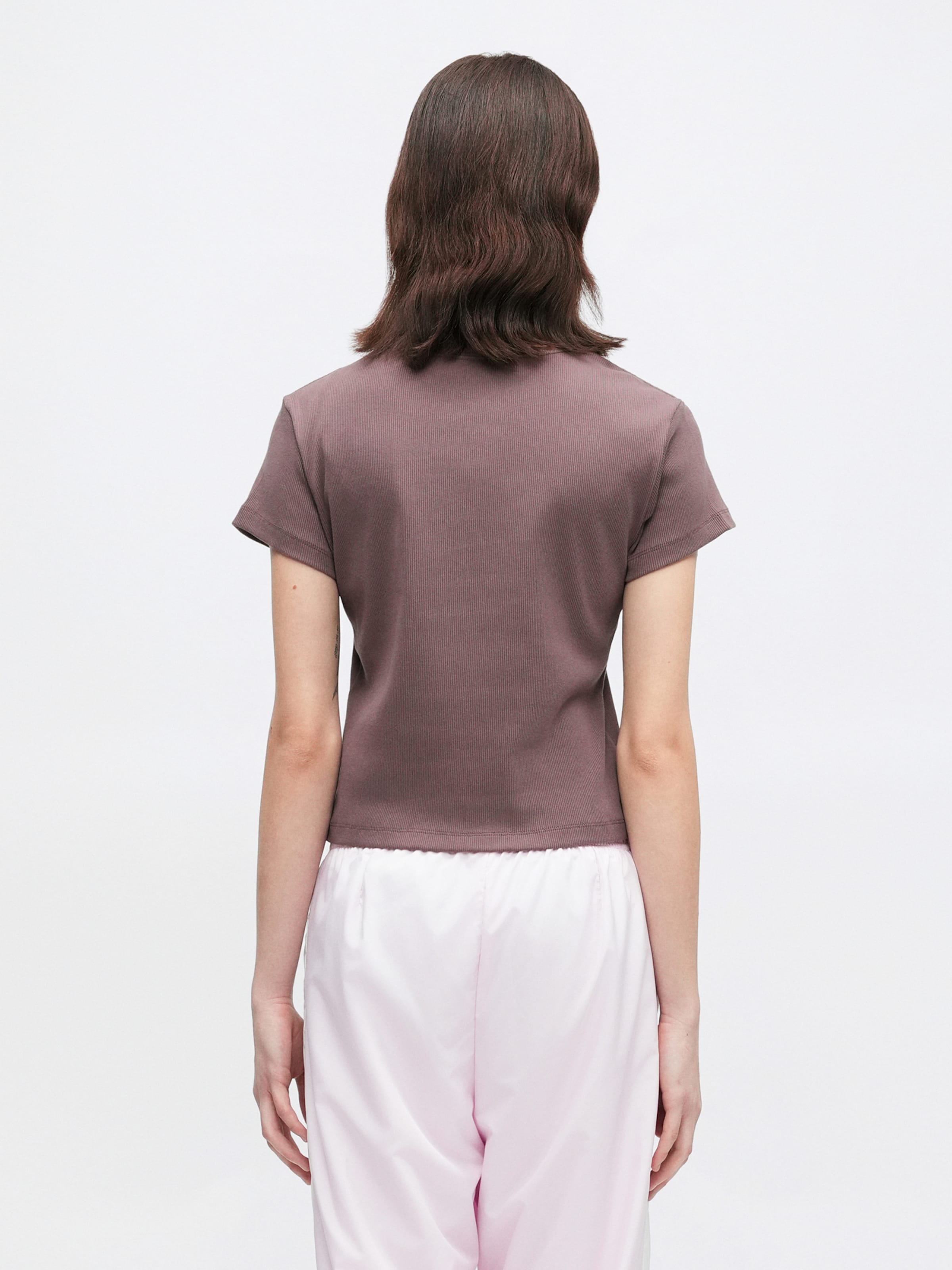 Nike Sportswear Футболка в цвете Mauve — фото 4