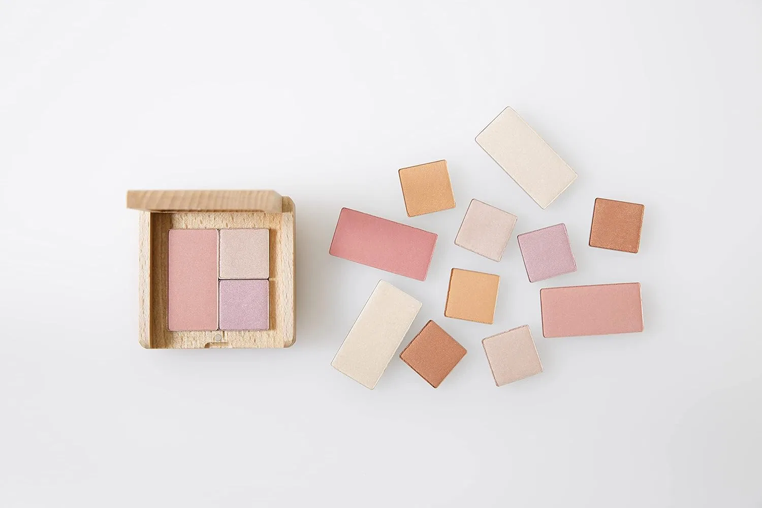 Румяна Luamo Natural Cheek Color Coral 2.8 г — фото 4