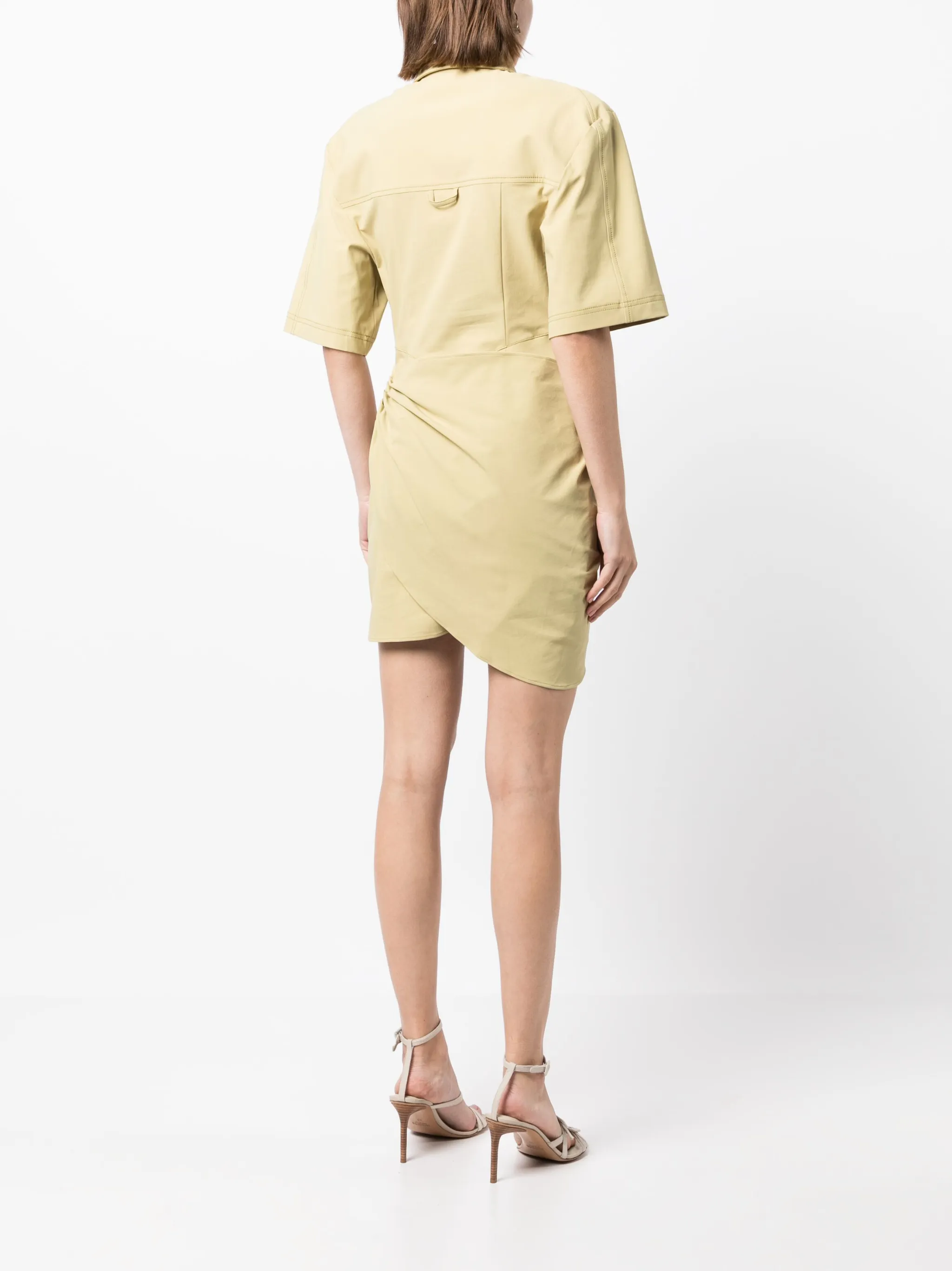 Платье-рубашка со сборками Jacquemus, коричневый — фото 4