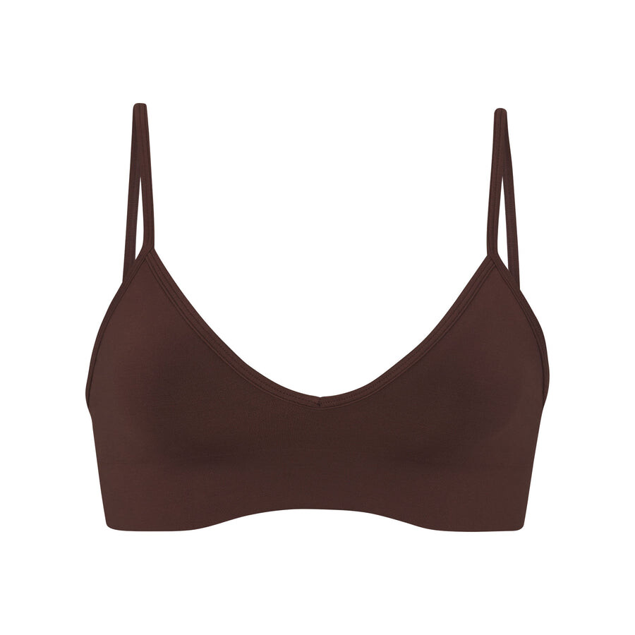 

Бюстгальтер SKIMS Soft Smoothing Seamless, цвет Cocoa