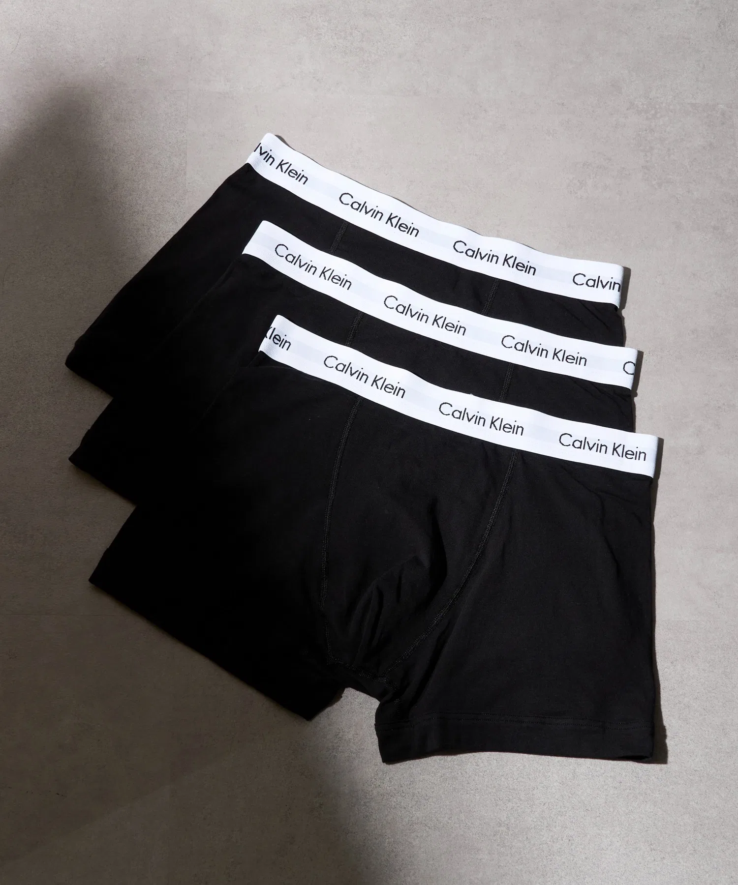 【Calvin Klein】Боксерские шорты U2662G — фото 2