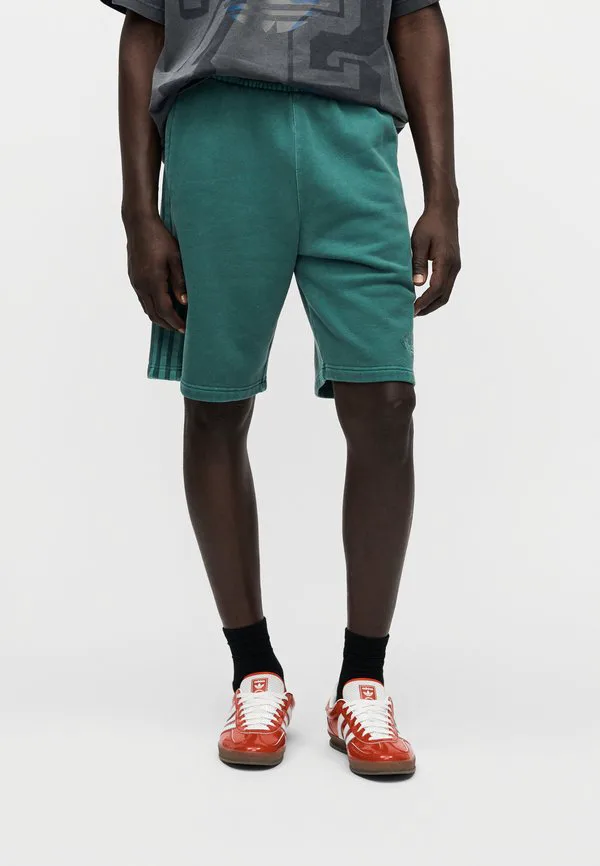 Баскетбольные шорты Adidas Originals, Collegiate Green — фото 4