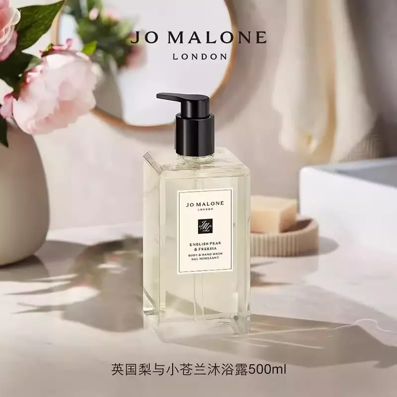 ZUMALONG [почти истек срок годности] гель для душа UK Pear & Freesia очищающий 500ml [срок годности не менее 6 месяцев] Jo Malone London — фото 2