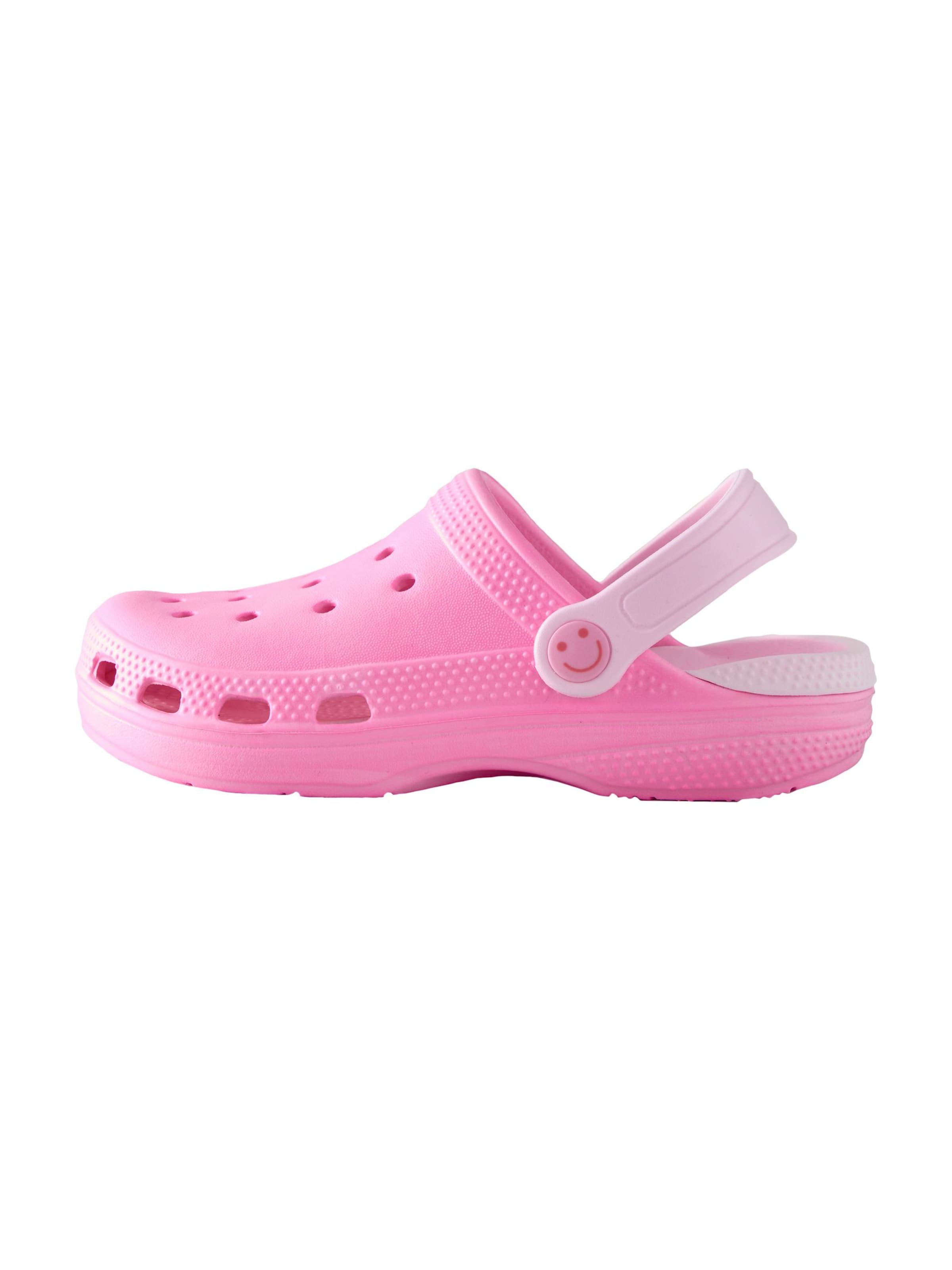 

Next Сандалии в розовом цвете