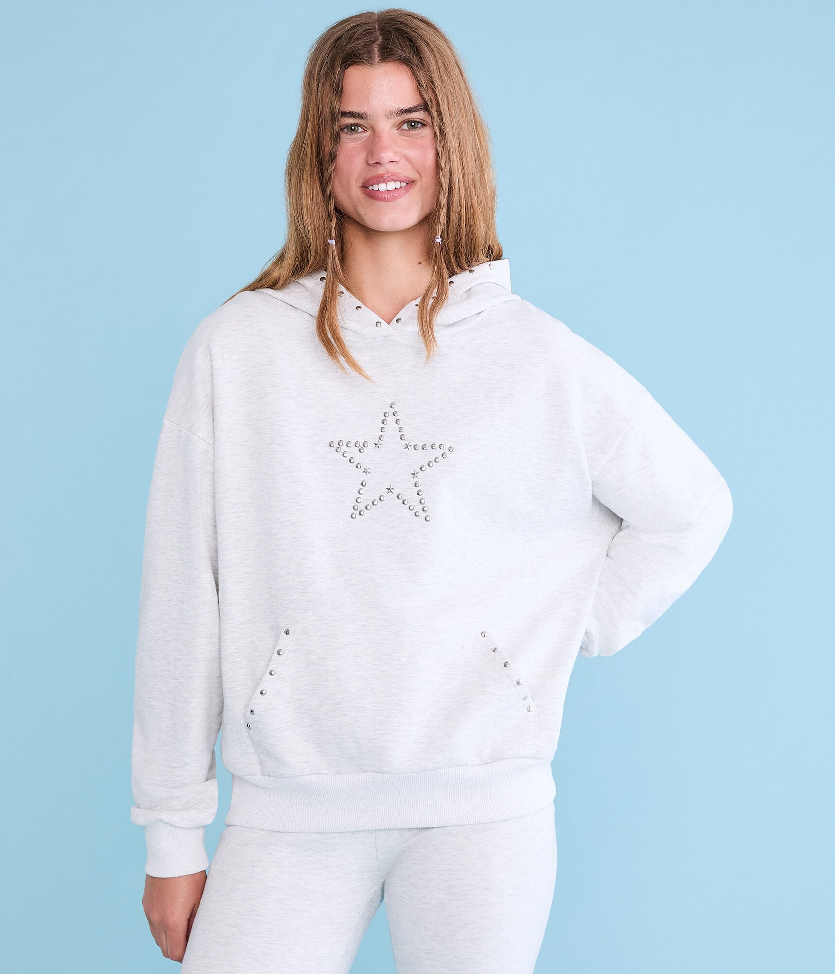 

Aeropostale Demetra For Star Studded Толстовка с капюшоном, Lightest Heather Gry