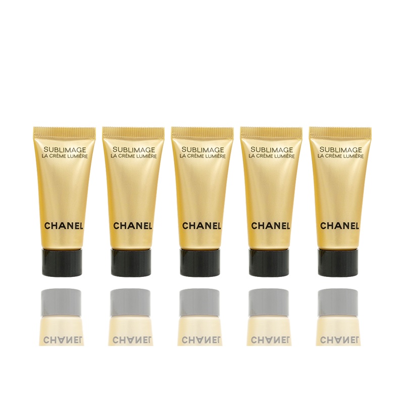 

CHANEL Брикетный крем для лица White Gold в роскошном стиле интенсивное осветление увлажняющий 5мл