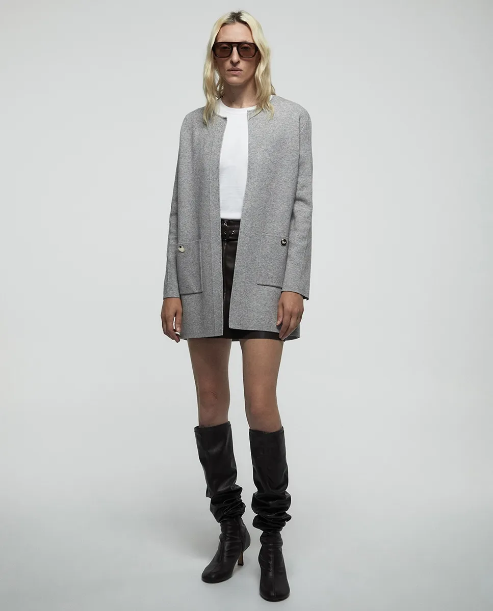 

Куртка с карманом Sfera, светло-серый