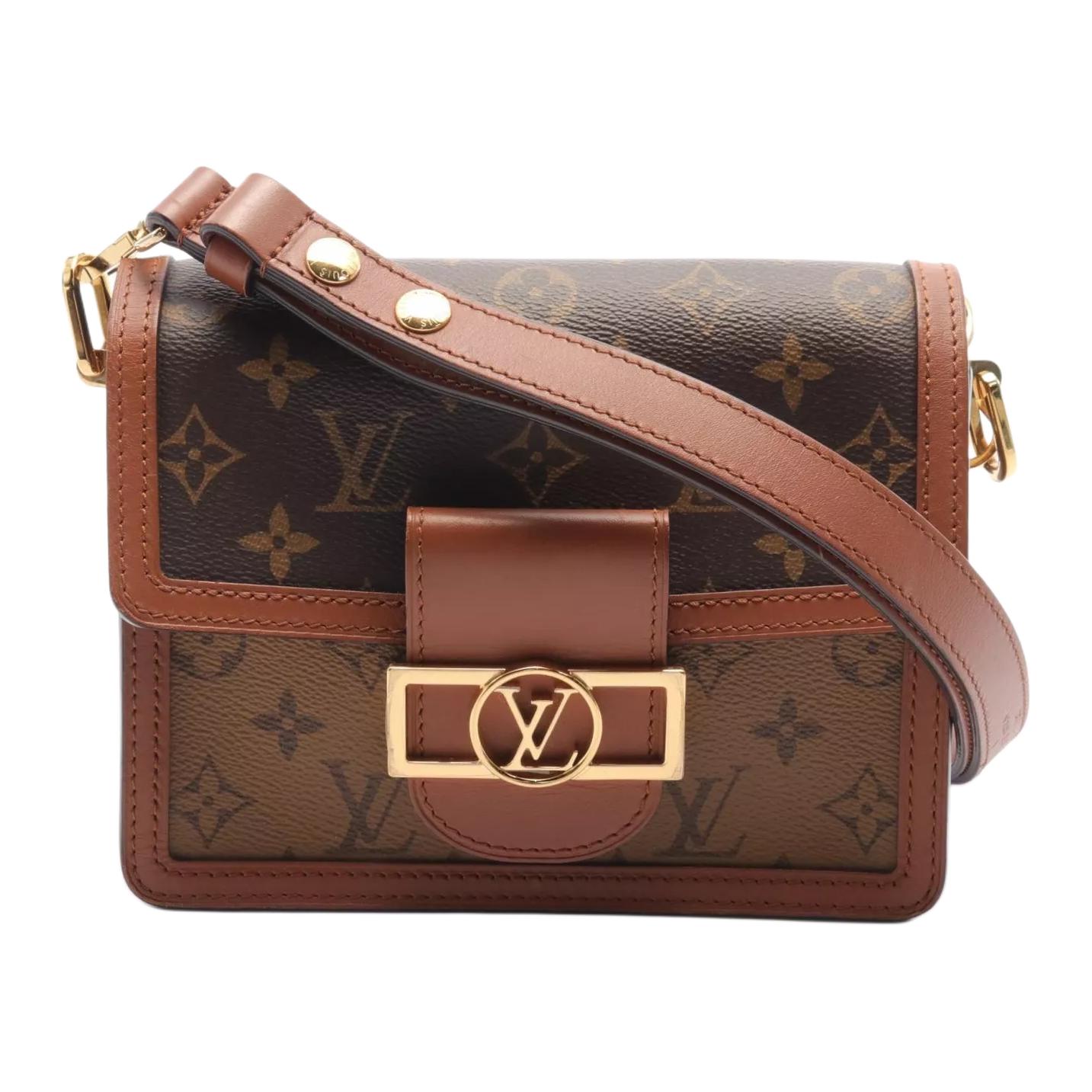 

LOUIS VUITTON Сумка через плечо