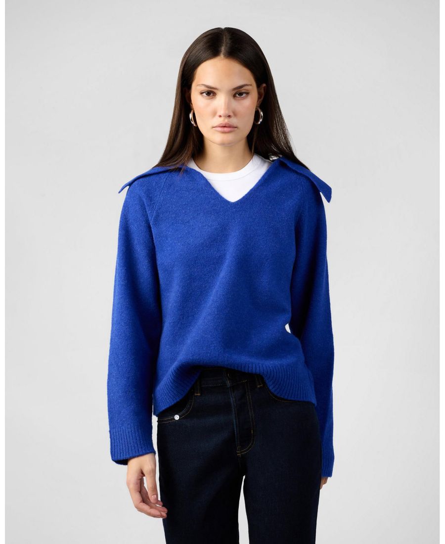 

Женский свитер с V-образным вырезом и воротником WeWoreWhat, Royal blue