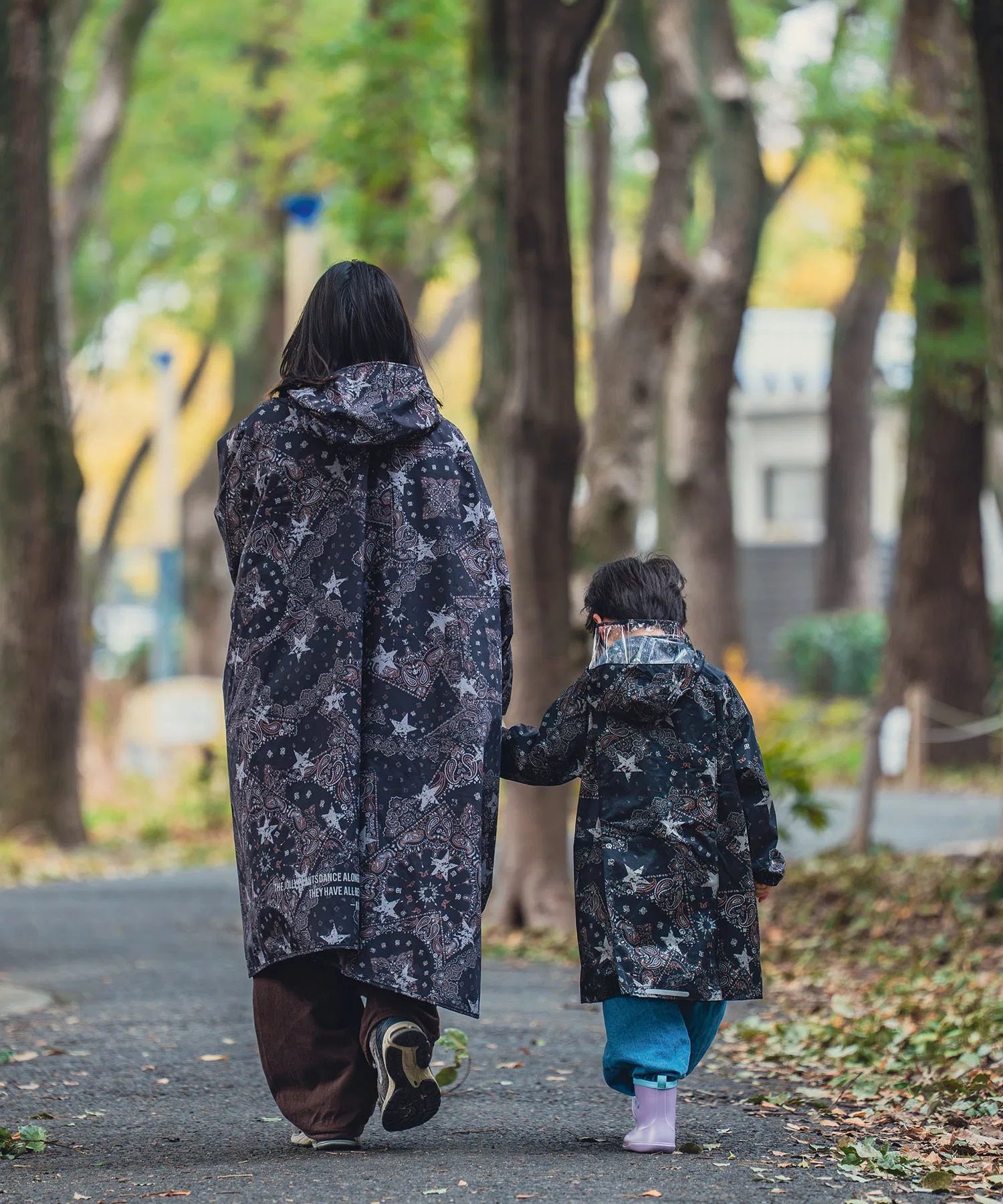 Детский дождевик Kiw Kids, двусторонний (подходит для школьных рюкзаков) — фото 3