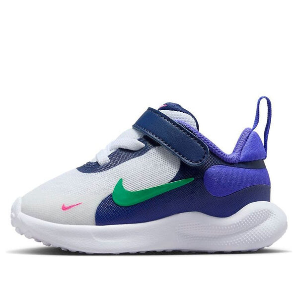 

Революция кроссовок 7 Nike, белый