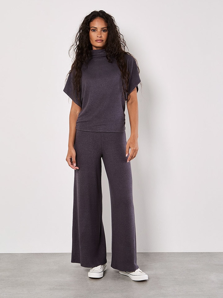 

Apricot Свитер антрацитового цвета