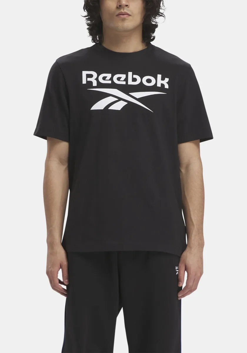 

Футболка Reebok, черный