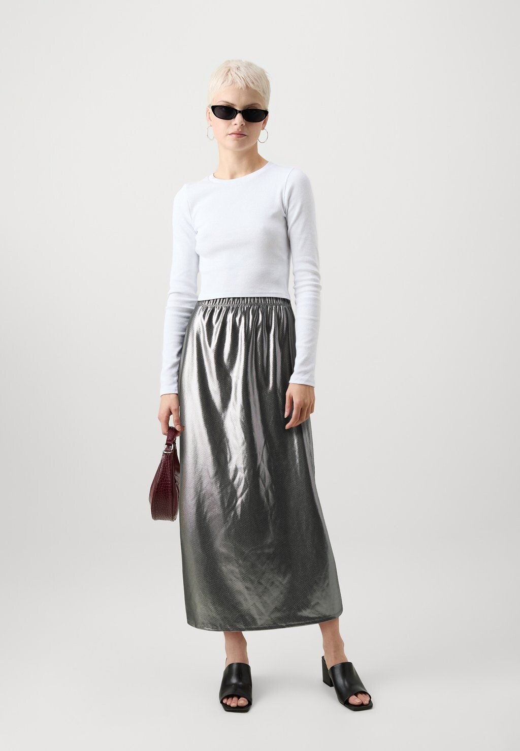 

Юбка макси Onlmelia Skirt Only, серебро