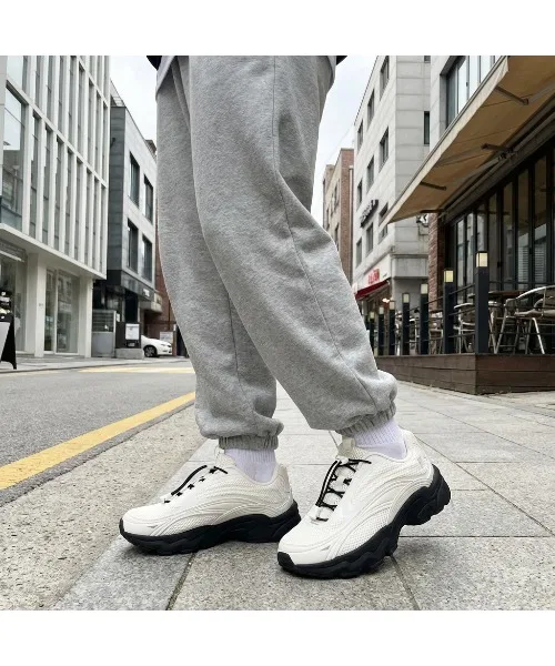 Унисекс кроссовки FILA PANTERA 99/25, с футуристичным дизайном, белые — фото 3