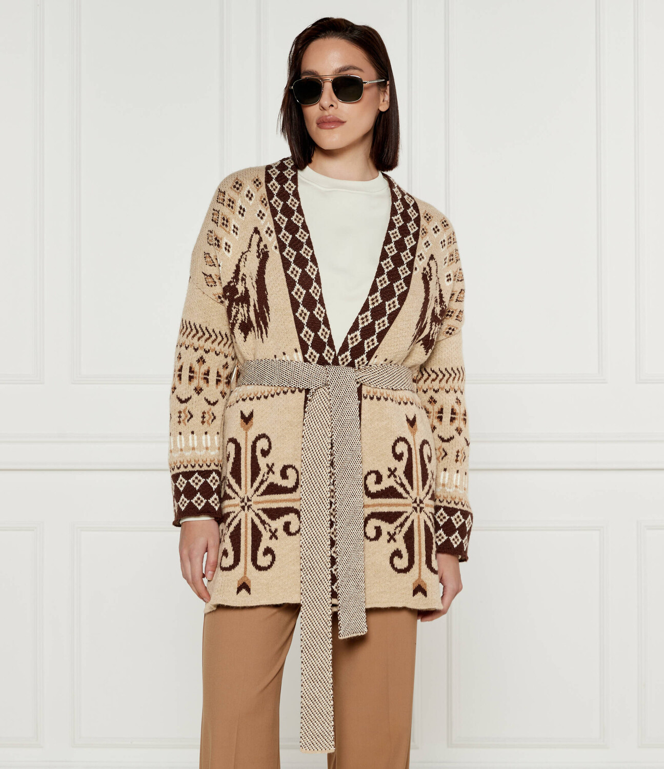 

Свитер AKEP Loose fit, бежевый